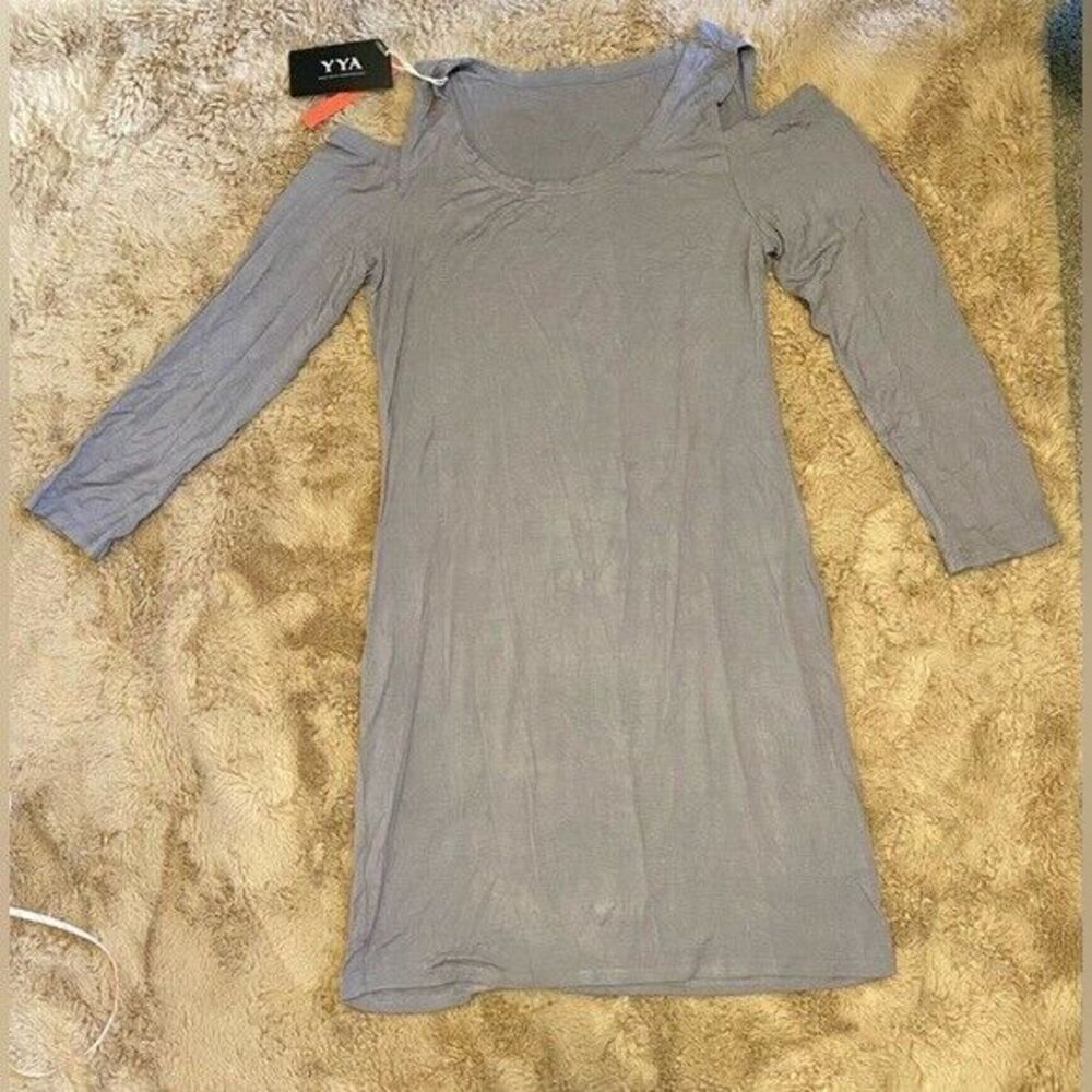 YYA Gray‎ Cold Shoulder Stretch Lightweight Dress